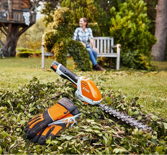 Dual-purpose hedge trimmer HSA26